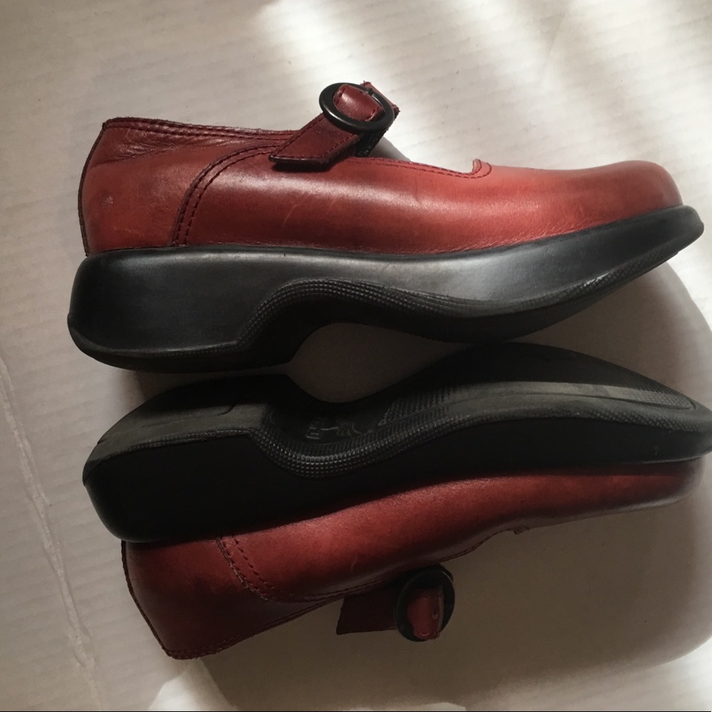 ❌SOLD❌• Red Nonslip Mary Janes Platform Shoes 36 - Picture 5 of 7